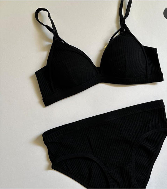 Imported Premium Upper Line Design Bra & Panty Set – High Comfort & Style